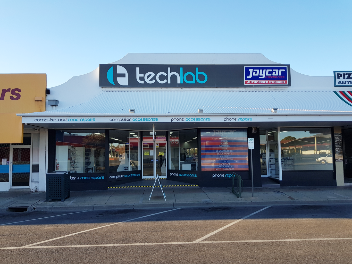 Techlab Store Outside